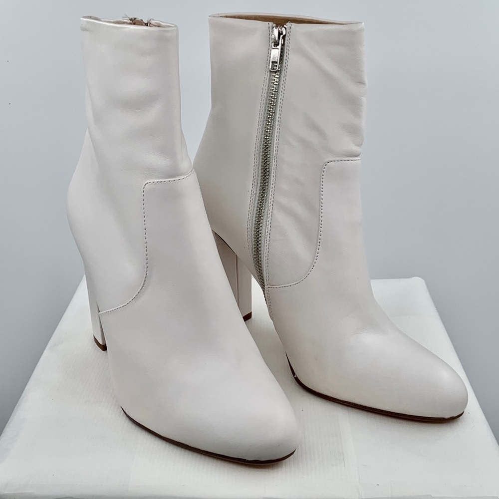 NWT Steve Madden Women’s Dress Editor Dress Bootie Shoes